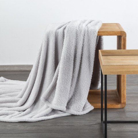 Wohndecke LORI: dick, weich & gesteppt, ideal für Sofa & Bett silber 70x160 silber