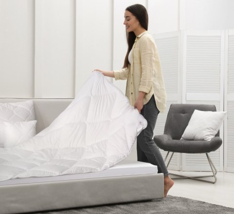 Weiße Bettdecke Ganzjährig SILVER 160x200